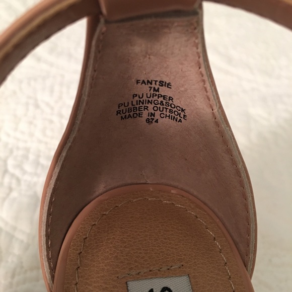 STEVE MADDEN Fantsie Sandal Heel in Blush Nude - Picture 4 of 5